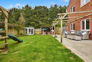 Photo 17- click for photo gallery